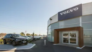 Cachet Giraud Cars – Volvo – Mitsubishi à Biard