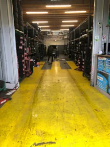 LOC A LHEURE , DESTOCK PNEU à Aulnay-sous-Bois