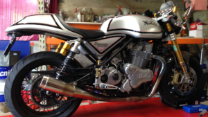 Atelier Moto Mobile (A2M) à Cusy