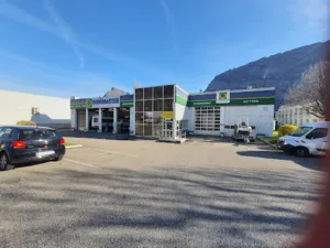 Euromaster Grenoble St-Egreve à Saint-Égrève