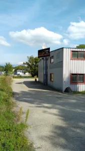 Seven auto à Chavanod