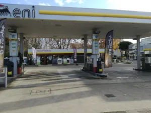 Eni à Agde