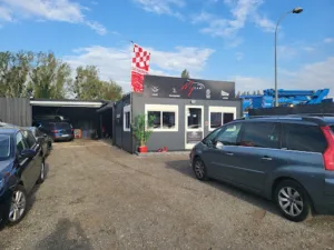 Garage MC à Linas