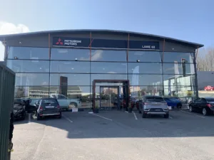 Lanie 60 Concessionnaire Mitsubishi à Jaux