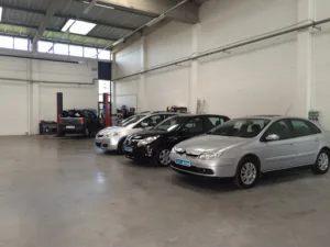 Amna Auto – Motrio à Roost-Warendin