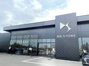 DS Store Fontainebleau Gueudet 1880 à Moret-Loing-et-Orvanne