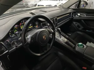 CARROSSERIE DE L’EUROPE – AXIAL à Paris
