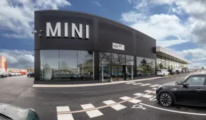 MINI Store Saint-Merri Compiègne Gueudet 1880 à Compiègne