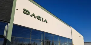 DACIA GRANVILLE – CAR LOVERS à Granville