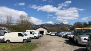 La tour auto à La Tour