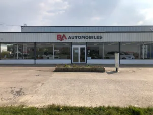 Relais Automobile Vaast et Fouré à Ponts-et-Marais