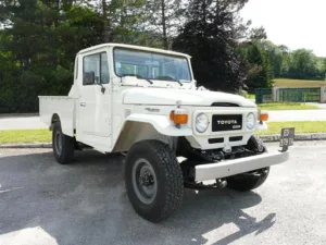 LASSERRE AUTO à Saint-Jean-d'Aigues-Vives