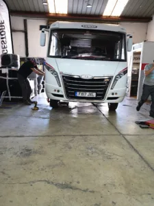 First Stop – Pneus Expert à Mèze