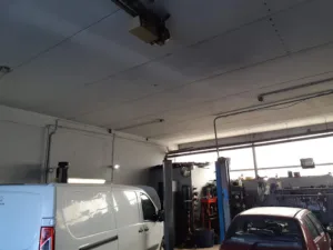 Sarl Pak Auto à Vaux-le-Pénil