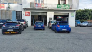 L’atelier Auto. à Réalville