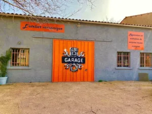 l’atelier mécanique à Salernes
