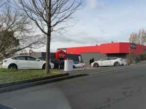 Tesla à Dardilly