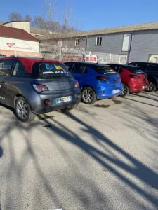 LG Auto à Aubenas