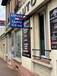 CLEMENCEAU 92 – Carrosserie/Pare Brise/Pneu/Carte grise à Nanterre