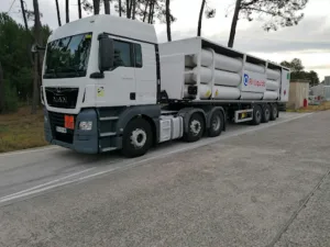 NISSAN TRUCKS NUENO TRUCKS PYRENEES à Pau