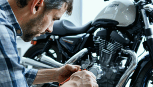 Acheter une moto sportive est un rêve pour de nombreux passionnés de vitesse et d’adrénaline. Toutefois, il est crucial de naviguer avec précaution dans cette aventure pour éviter des erreurs fréquentes qui pourraient s’avérer coûteuses. Ce guide vous propose des […]