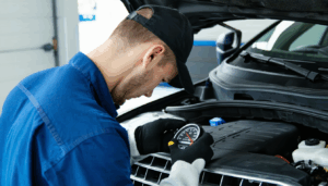 Un rendez-vous chez Dekra, Norisko ou Auto Sécurité n’est jamais un moment anodin pour les propriétaires de véhicules, tant il peut s’avérer décisif – pour la sécurité certes, mais aussi pour le portefeuille. Entre l’angoisse du résultat, les risques de […]