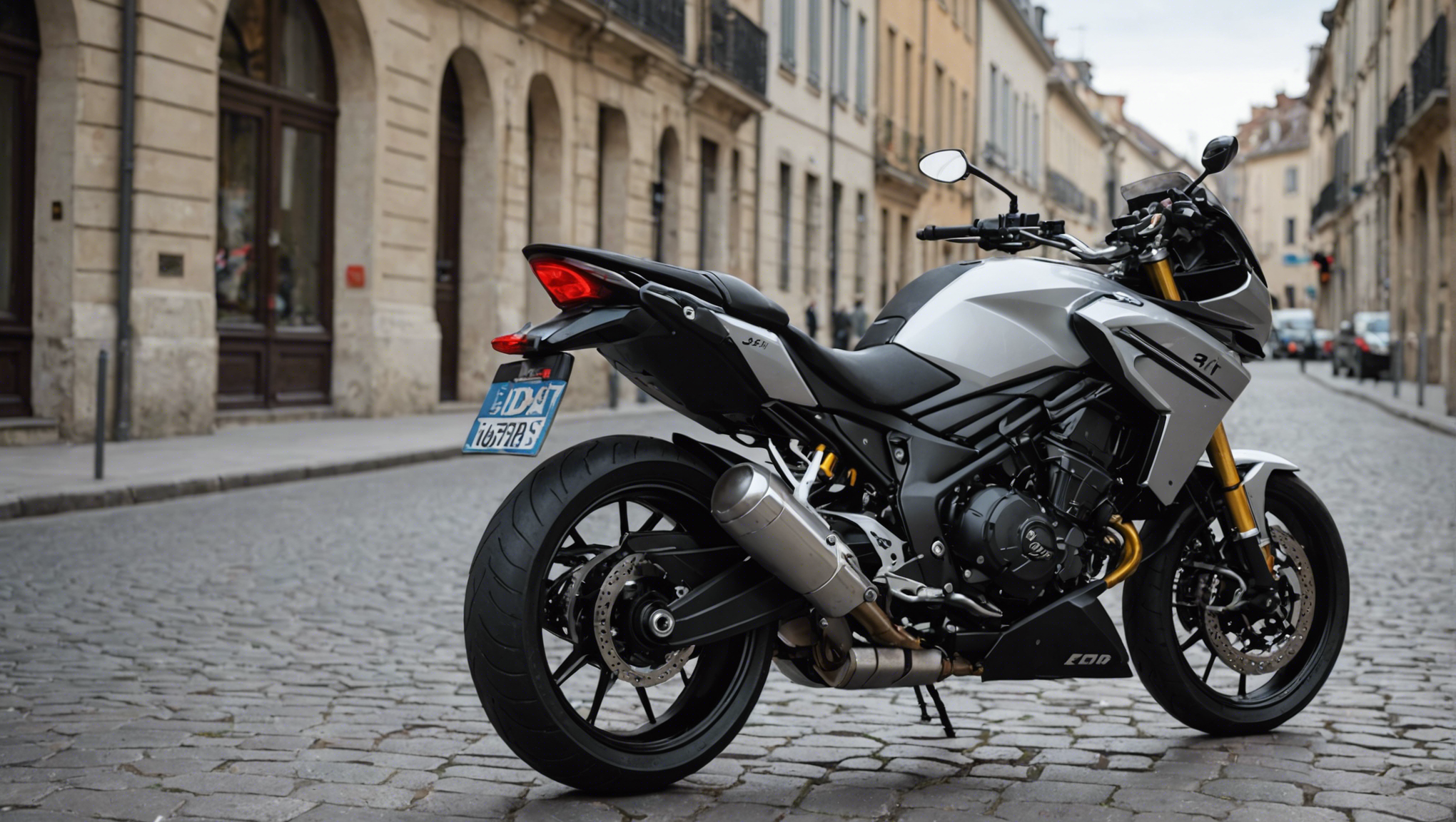 découvrez comment obtenir la vignette crit'air moto et profiter de ses avantages pour circuler en toute sérénité.