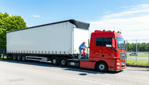 Les amateurs de caravaning, de sports nautiques ou encore de transport de chevaux rencontrent tous tôt ou tard la même problématique : la réglementation du tractage. En France, depuis la réforme de 2013, obtenir l’autorisation de tracter des charges conséquentes ne […]