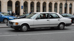 « Découvrez les avantages et les inconvénients de changer de voiture régulièrement dans cet article qui vous aidera à prendre la meilleure décision pour votre budget et votre confort au volant. » les inconvénients de garder sa voiture trop longtemps Conserver sa […]