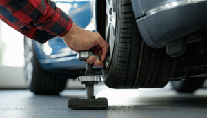 Remontée de pédale d’embrayage lente : analyse complète des causes techniques En atelier ou sur la route, une remontée de pédale d’embrayage lente suscite toujours l’inquiétude, aussi bien chez le conducteur exigeant que chez le technicien passionné. Ce phénomène, parfois […]