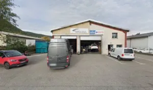 Côté Route Annecy Pneus Performance by First Stop à Sillingy
