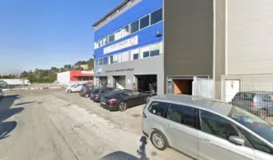 hk services auto à Aubagne