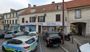 Garage du village à Sarcelles