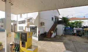 Dyneff – Garage Bernard et fils / Renault à Cessenon-sur-Orb