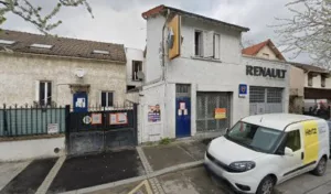 Garage Du Bas Clos à Orly