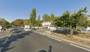 Avatacar Vaux Le Penil à Vaux-le-Pénil