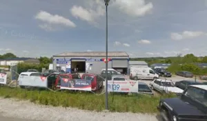 Garage Du Mont A La Kaine à Brix