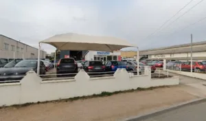 st genis automobiles p.saive à St-Genis-Laval