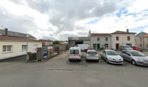 Garage Talbot à Clessé