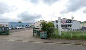 Car Factory à Pulnoy