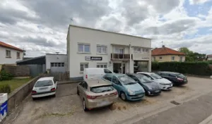 Garage Pesenti Rossi à Conflans-sur-Lanterne