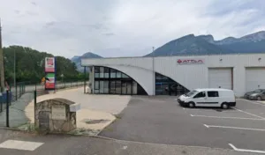 Le garage dauphinois pare-brise à Saint-Égrève