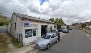 Garage Fiette à Montcresson