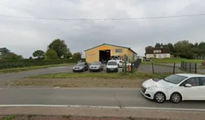 Garage des Landes à Saint-Denis-de-Méré