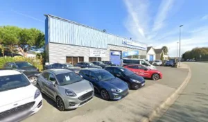 Garage Madiot ( Agent Ford) à Segré-en-Anjou Bleu